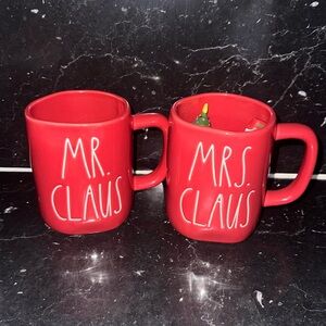 Rae Dunn Christmas mug